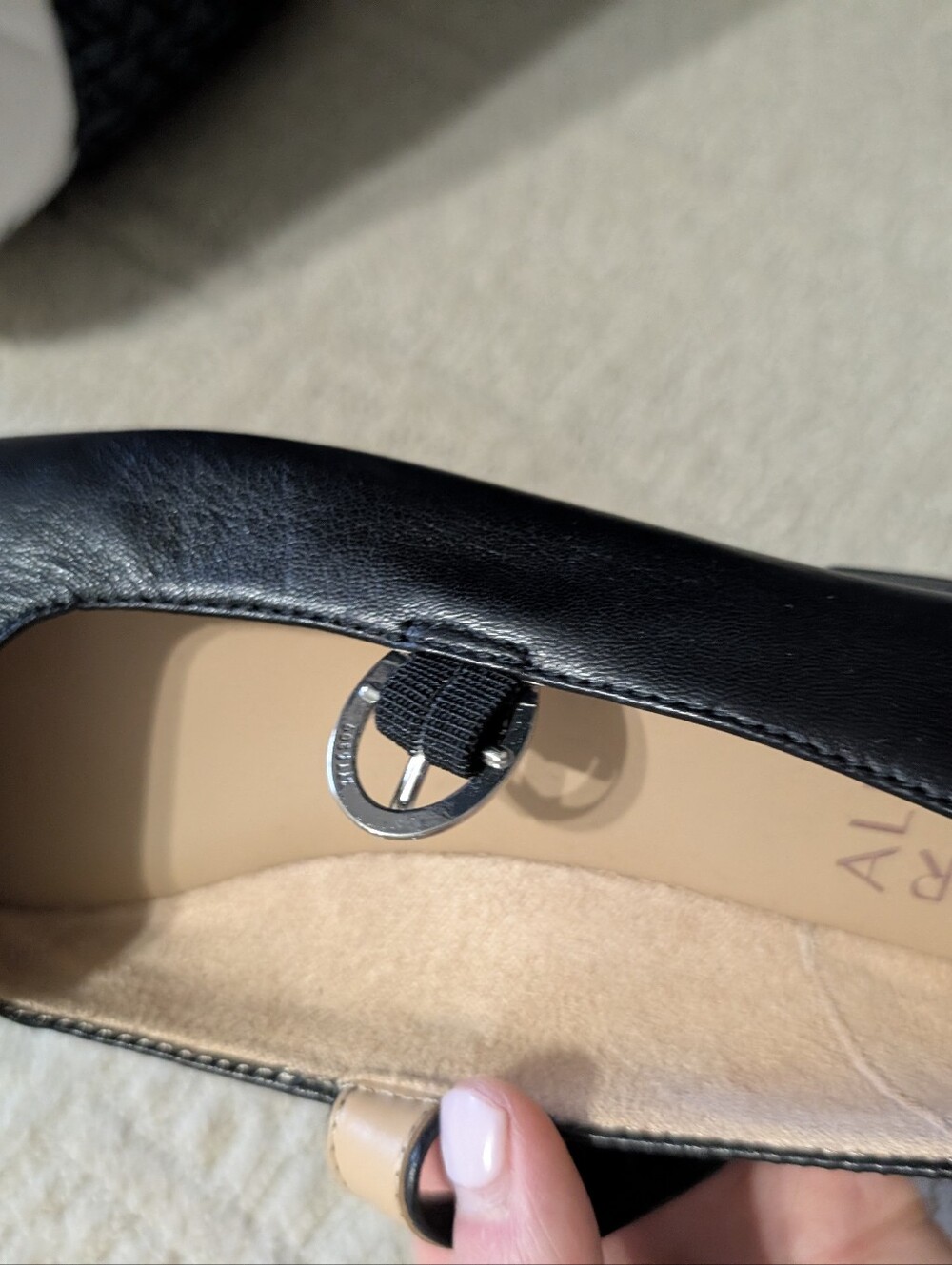 New Naturalizer Black Mary Jane Flats with Buckle Strap medium Fit - Picture 3 of 6